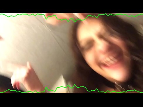 ❤️ Dve seksi brunetki čustvene hlačke ostanejo bastardi čudna kurba Kvalitetni seks pri nas ❌